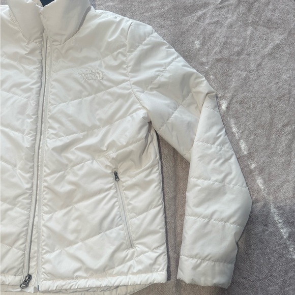 North Face Jacket - Picture 2 of 7